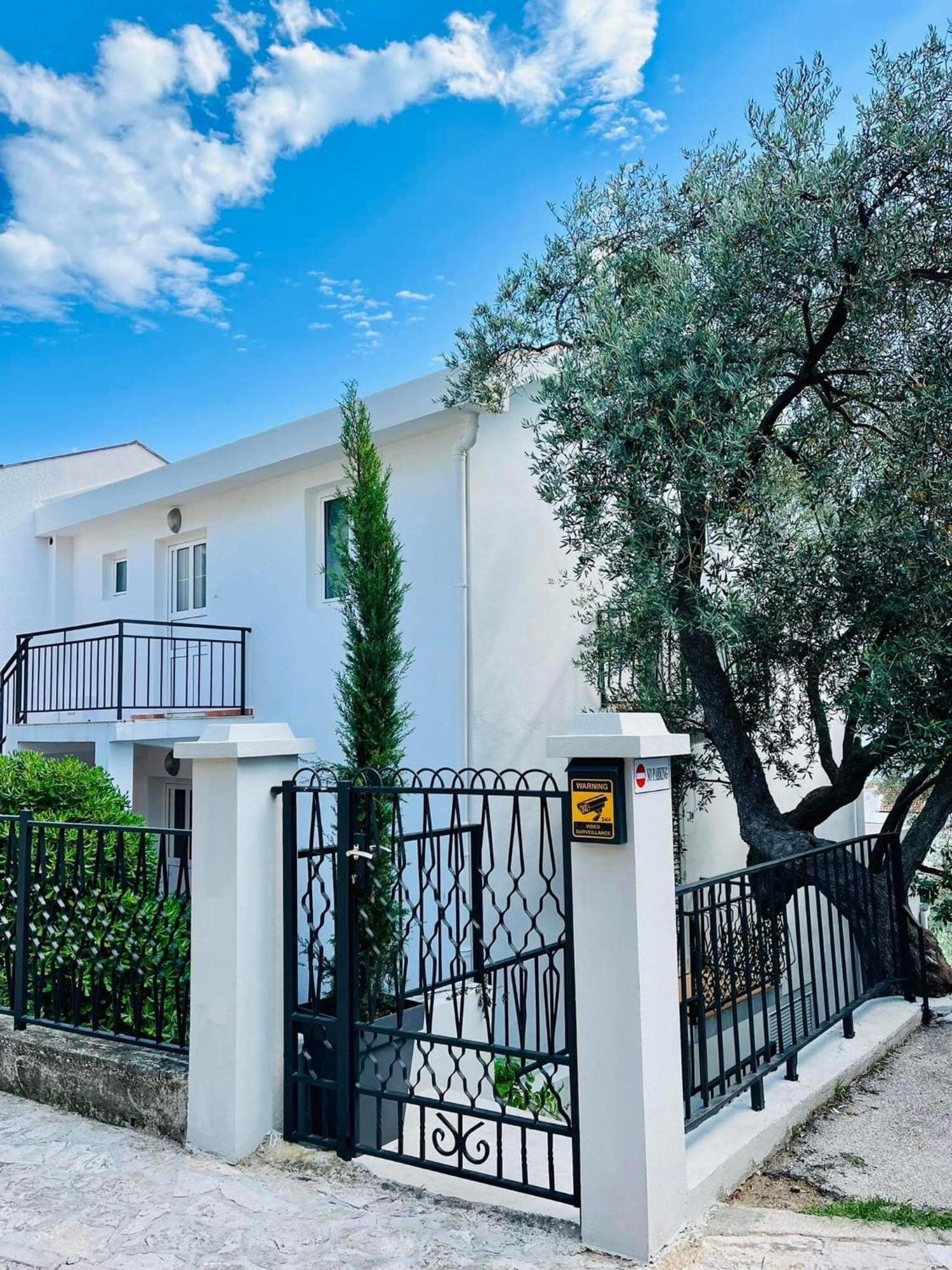 Villa Nemanja Свети-Стефан Экстерьер фото